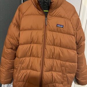 Patagonia- Burnt Orange Down Puffer to Fleece reversible Jacket